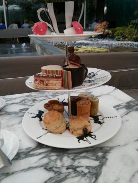 afternoon-tea-sanderson-hotel
